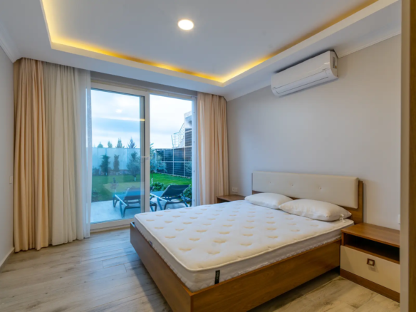 FETHİYE OVACIK’TA 580 m² ARSA İÇİNDE 4+1 MÜSTAKİL VİLLA