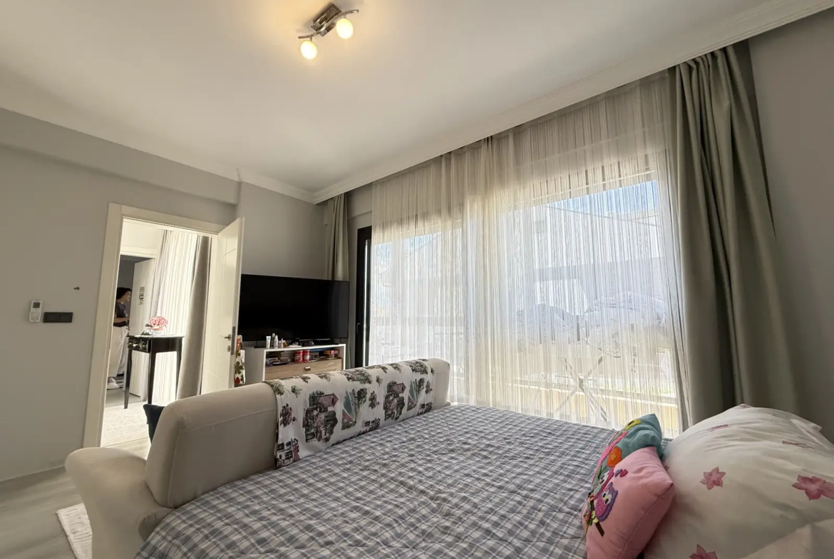 FETHİYE ÇALIŞ PLAJINA 200 METRE MÜSTAKİL HAVUZLU, BAHÇELİ VİLLA