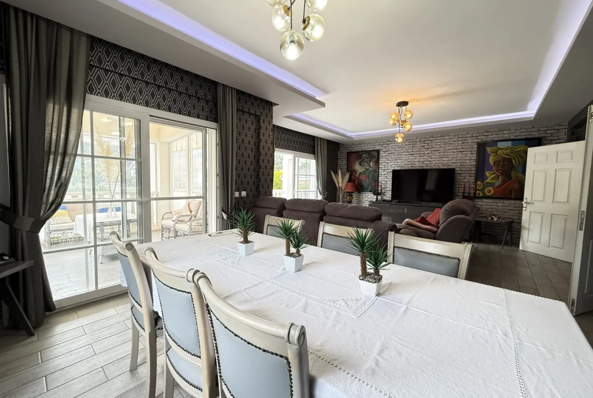 Sophisticated 4+1 Luxury Smart Villa in Yesiluzumlu