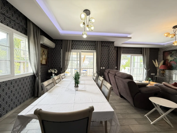Sophisticated 4+1 Luxury Smart Villa in Yesiluzumlu