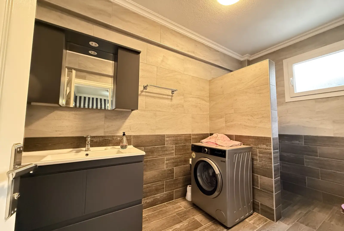 Sophisticated 4+1 Luxury Smart Villa in Yesiluzumlu