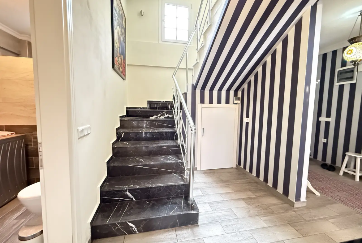 Sophisticated 4+1 Luxury Smart Villa in Yesiluzumlu