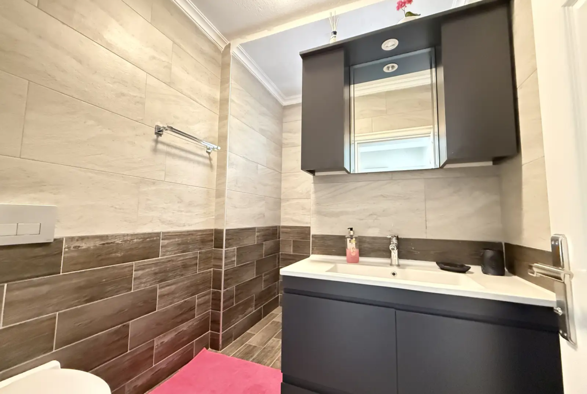 Sophisticated 4+1 Luxury Smart Villa in Yesiluzumlu