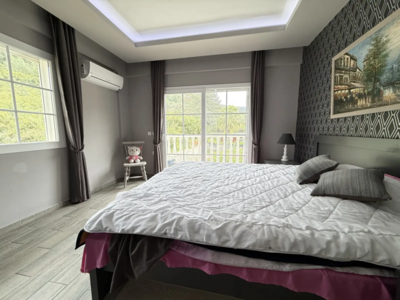Sophisticated 4+1 Luxury Smart Villa in Yesiluzumlu