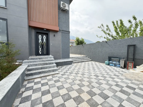 Ölüdeniz Yakınında Satılık Lüks Müstakil Villa | Full Eşyalı & 4 Odalı