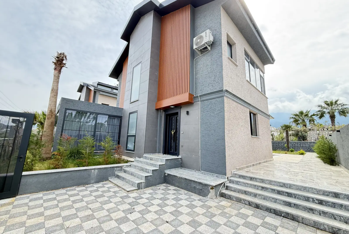 Ölüdeniz Yakınında Satılık Lüks Müstakil Villa | Full Eşyalı & 4 Odalı
