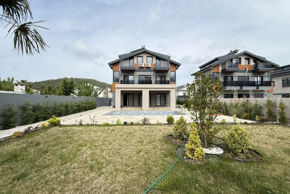 Ölüdeniz Yakınında Satılık Lüks Müstakil Villa | Full Eşyalı & 4 Odalı