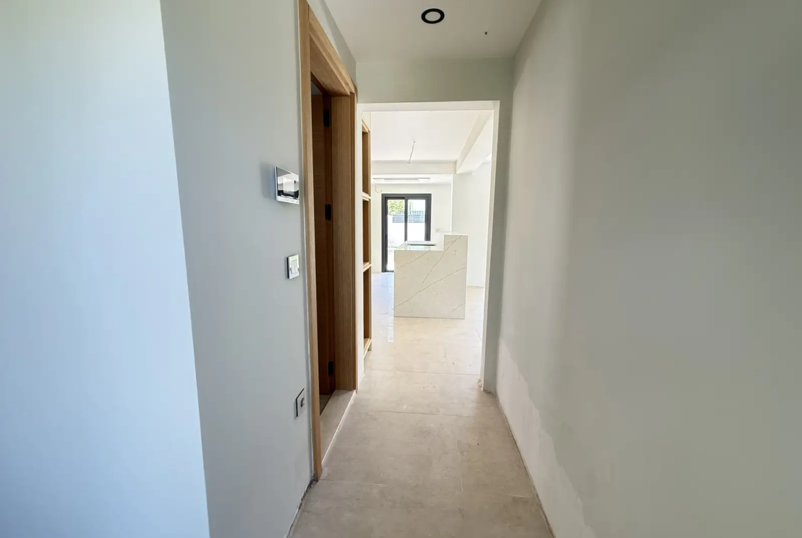 Fethiye Babataşı’nda Seçkin Yaşam: Köşe Parsel, Modern Mimari ve Kişiselleştirilebilir 4+1 Lüks VİLLA