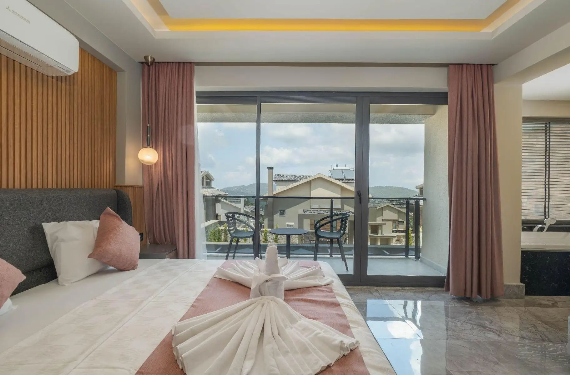 Fethiye Ovacık’ta Satılık Kira Garantili Lüks Villa – 3+1 Müstakil Konsept