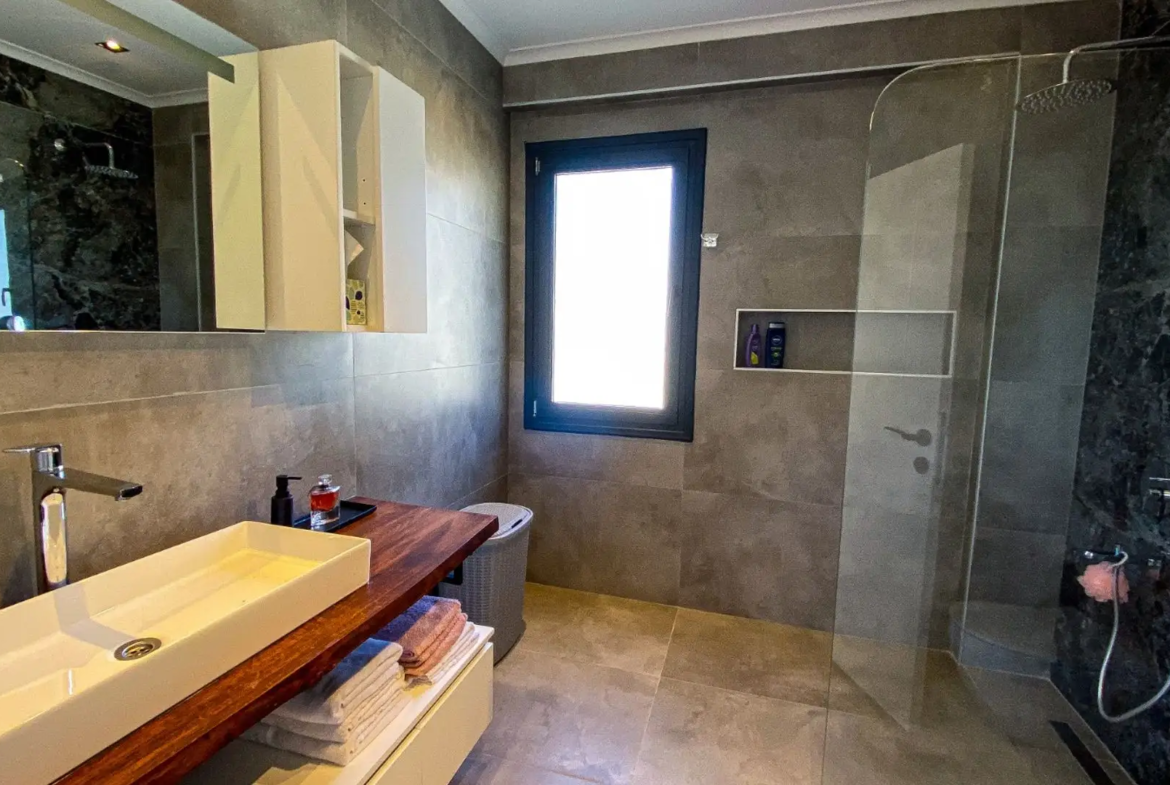 Fethiye Babadağ’da Eşsiz Konumda Deniz ManzaralıAkıllı Lüks Villa — Royal Villa