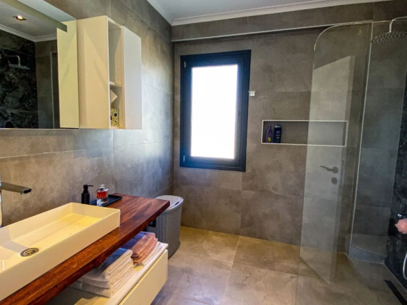Fethiye Babadağ’da Eşsiz Konumda Deniz ManzaralıAkıllı Lüks Villa — Royal Villa