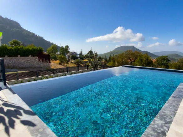 Fethiye Babadağ’da Eşsiz Konumda Deniz ManzaralıAkıllı Lüks Villa — Royal Villa