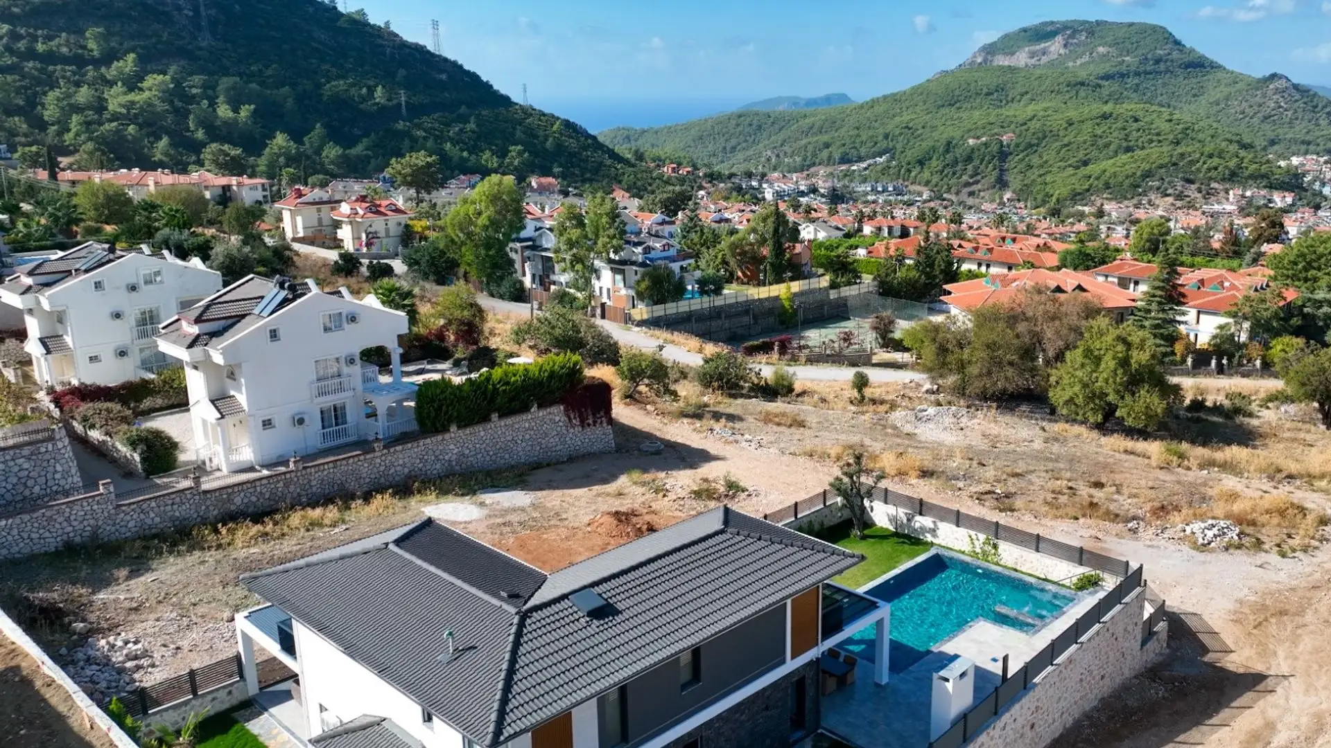 Fethiye Babadağ’da Eşsiz Konumda Deniz ManzaralıAkıllı Lüks Villa — Royal Villa