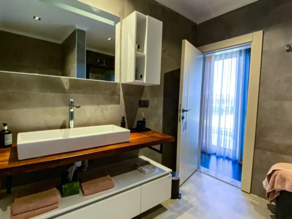 Fethiye Babadağ’da Eşsiz Konumda Deniz ManzaralıAkıllı Lüks Villa — Royal Villa