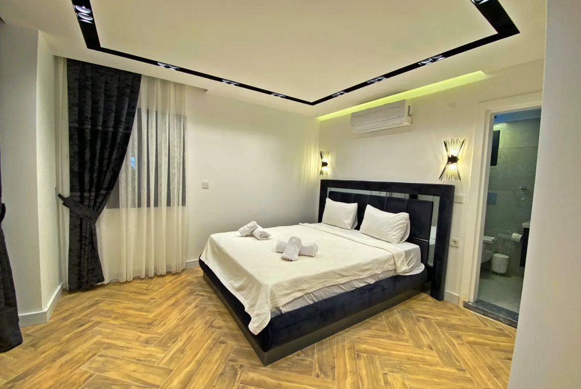 Fethiye Ovacık’ta 5+1 Açık-Kapalı Havuzlu Müstakil Villa