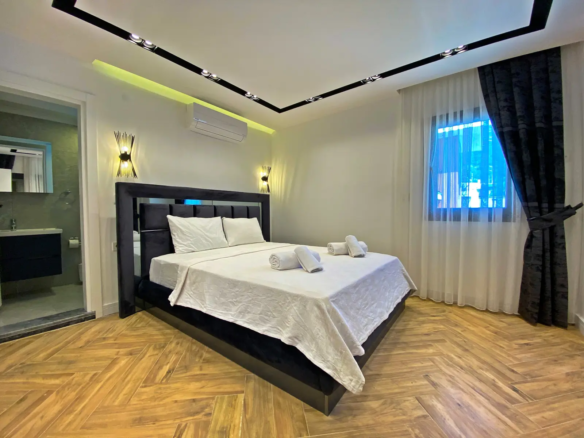 Fethiye Ovacık’ta 5+1 Açık-Kapalı Havuzlu Müstakil Villa