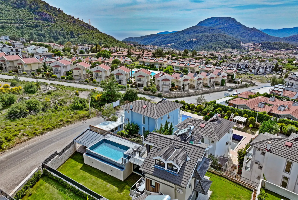 Fethiye Ovacık’ta 5+1 Açık-Kapalı Havuzlu Müstakil Villa