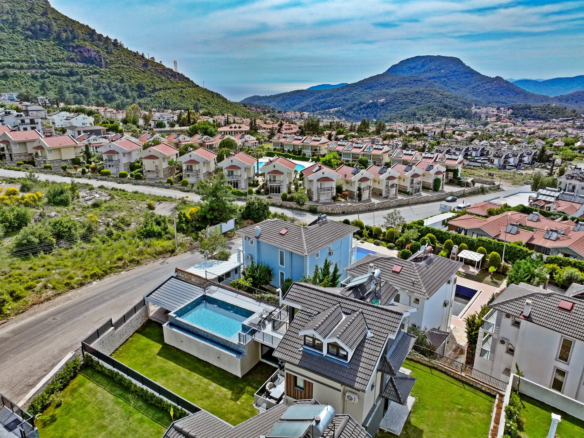 Fethiye Ovacık’ta 5+1 Açık-Kapalı Havuzlu Müstakil Villa