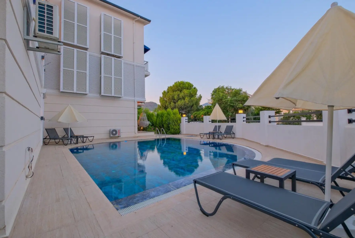 Fethiye, Çalış’ta Modern ve Lüks Yaşam: Prestijli Daire Projesi