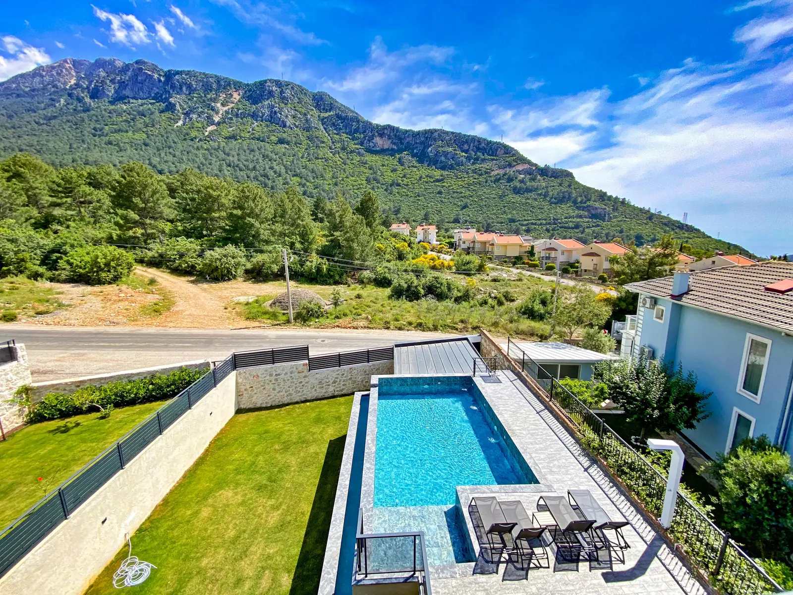Fethiye Ovacık’ta 5+1 Açık-Kapalı Havuzlu Müstakil Villa