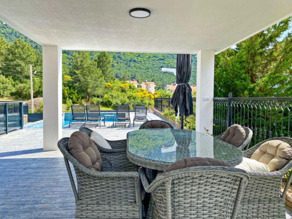 Fethiye Ovacık’ta 5+1 Açık-Kapalı Havuzlu Müstakil Villa