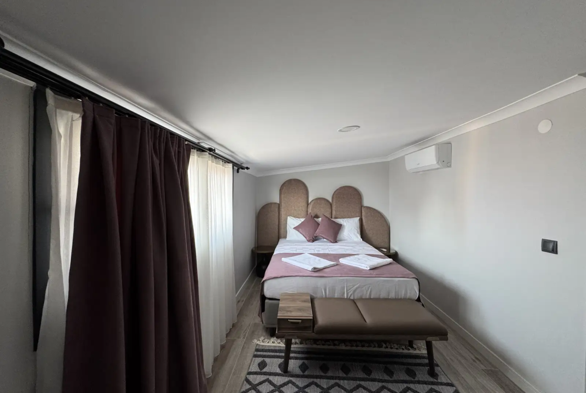 Fethiye, Çalış’ta Modern ve Lüks 2 Yatak Odalı Daireler: Prestijli Proje