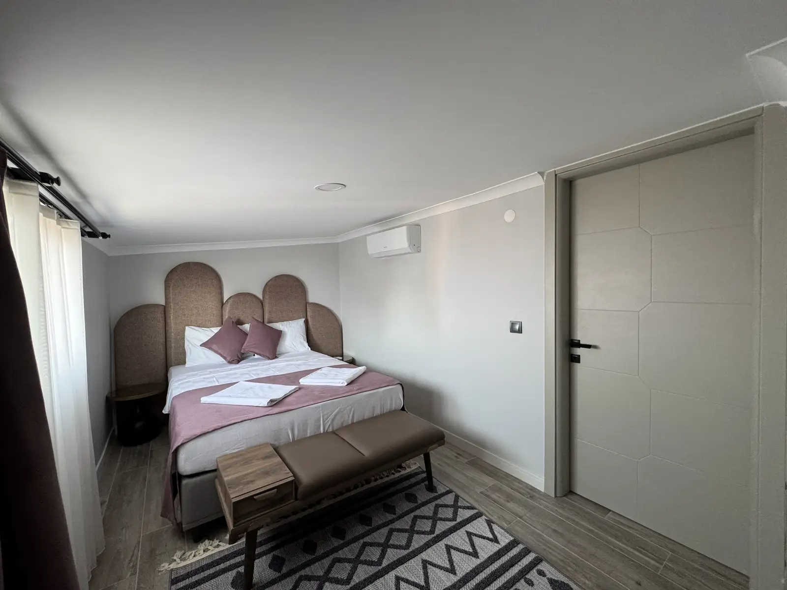 Fethiye, Çalış’ta Modern ve Lüks 2 Yatak Odalı Daireler: Prestijli Proje