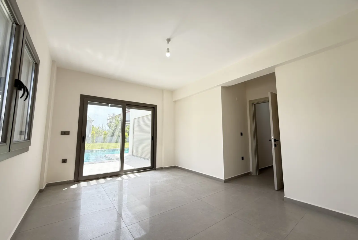 Fethiye’de Özel Havuzlu Müstakil Villa – Plaja Yürüme Mesafesinde