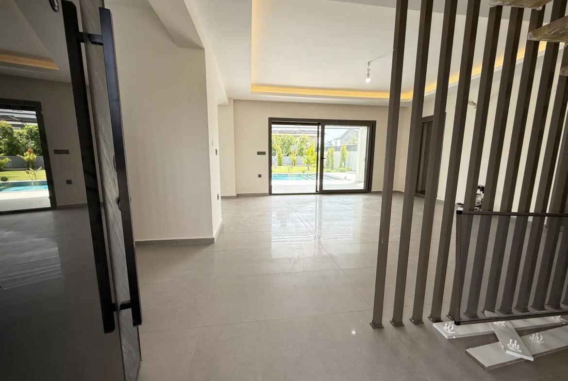 Fethiye’de Özel Havuzlu Müstakil Villa – Plaja Yürüme Mesafesinde