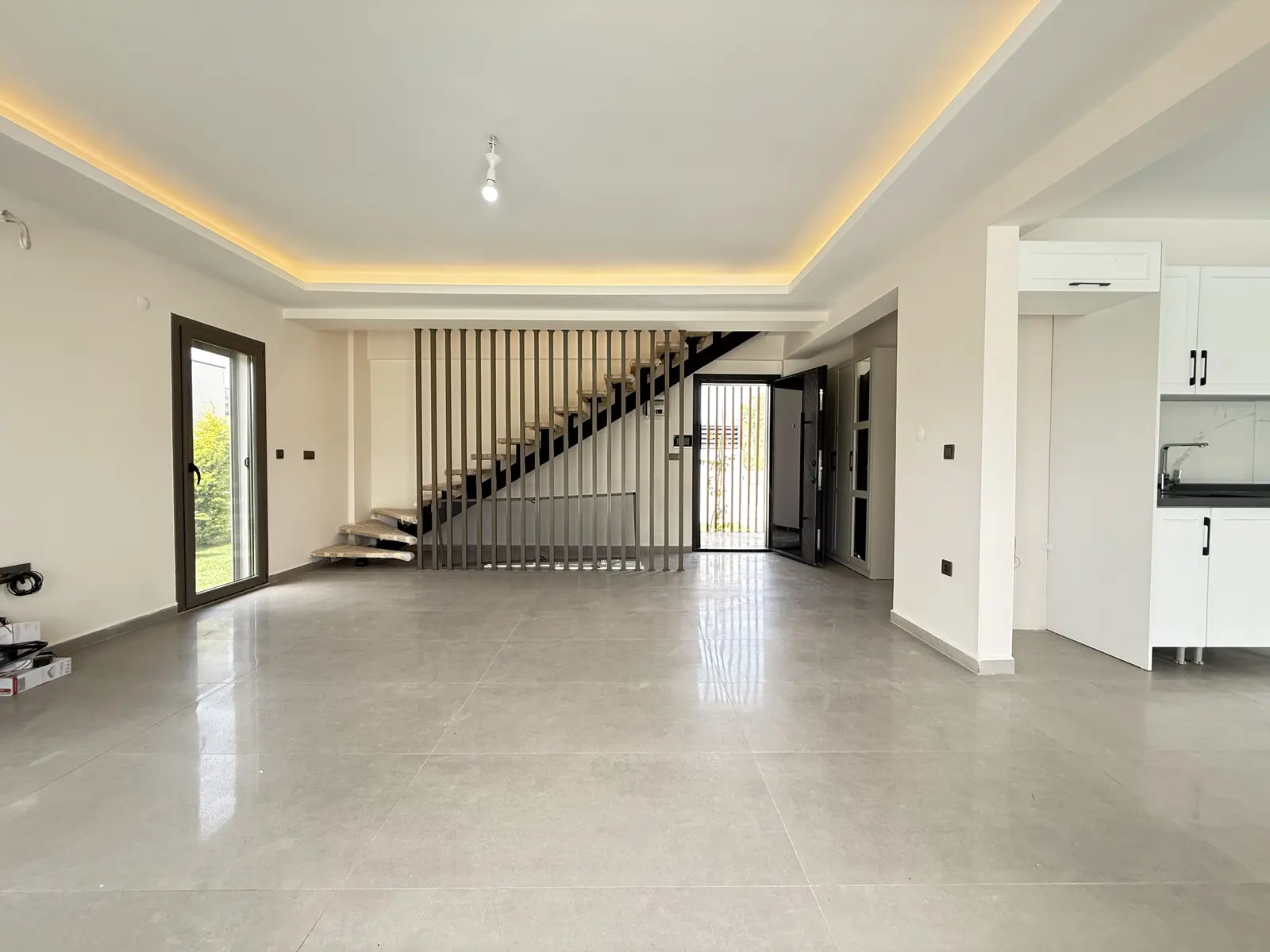 Fethiye’de Özel Havuzlu Müstakil Villa – Plaja Yürüme Mesafesinde