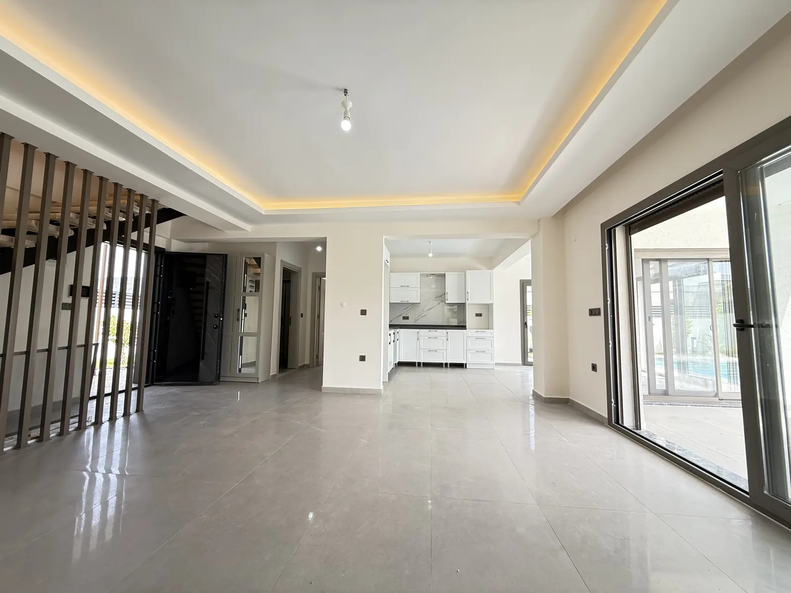 Fethiye’de Özel Havuzlu Müstakil Villa – Plaja Yürüme Mesafesinde