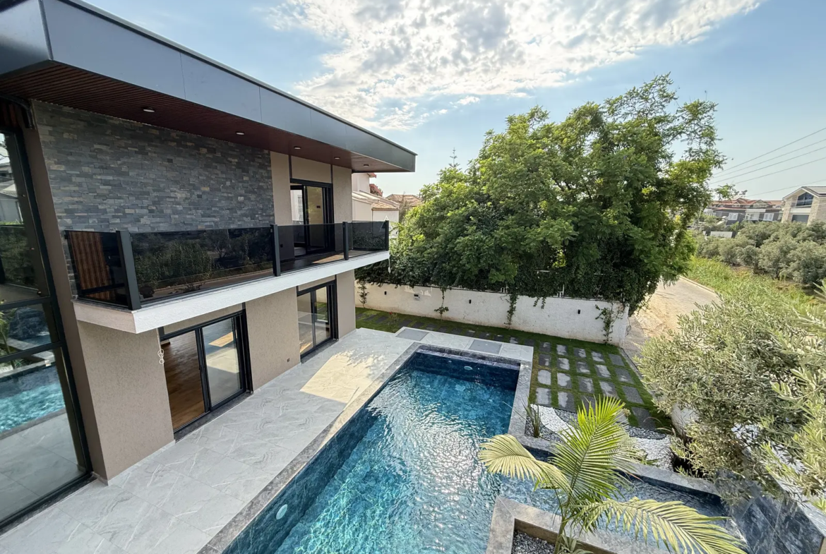 Fethiye Akarca’da 4+1 Premium Müstakil Villa
