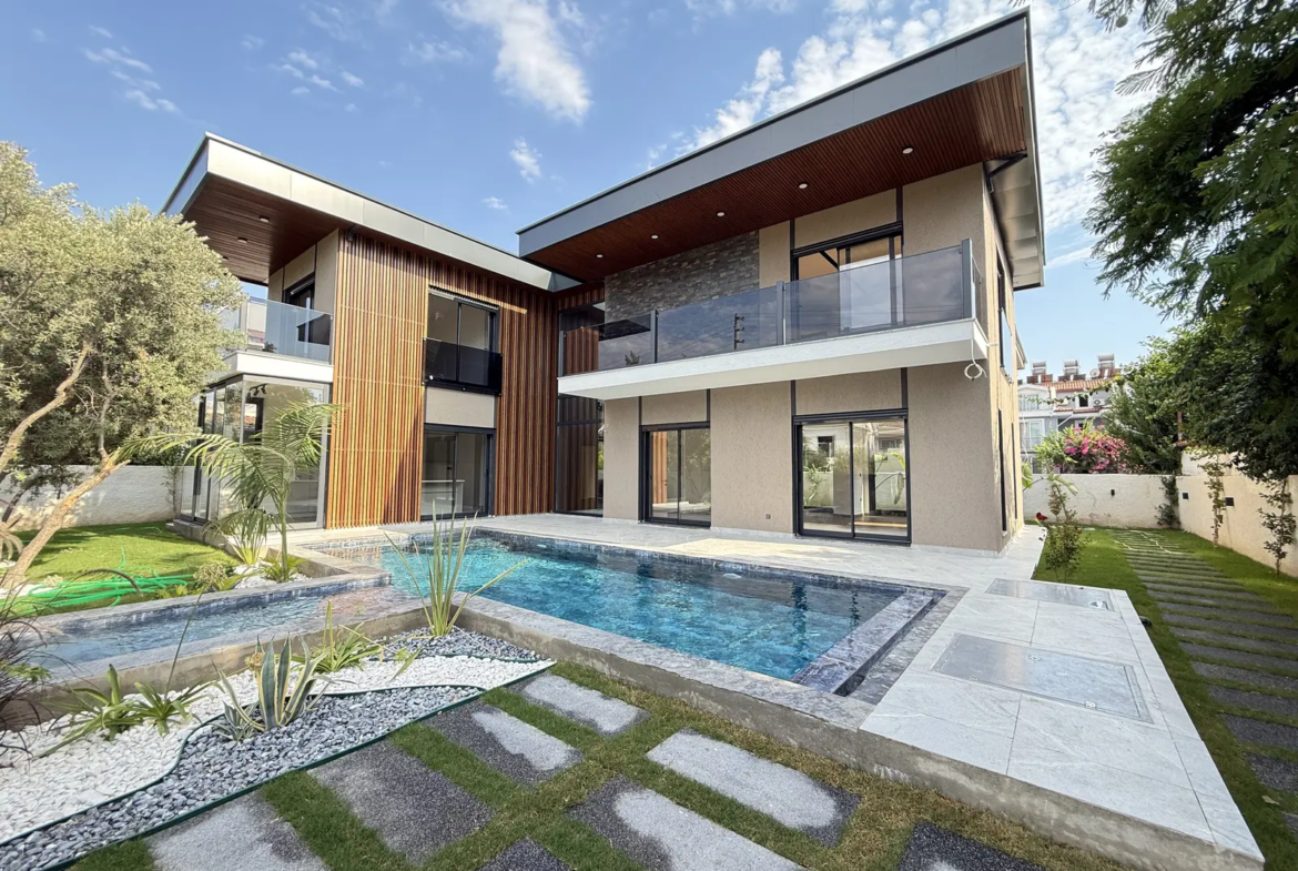 Fethiye Akarca’da 4+1 Premium Müstakil Villa