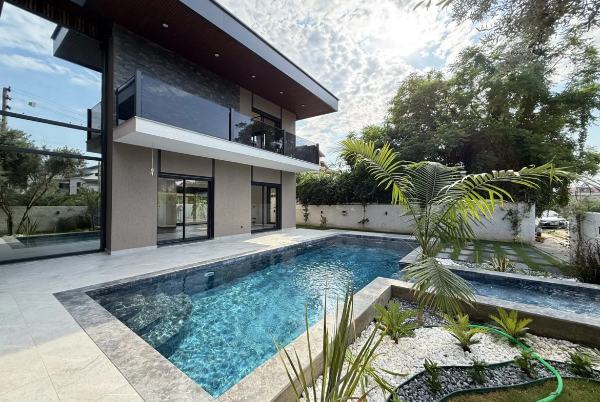 Fethiye Akarca’da 4+1 Premium Müstakil Villa