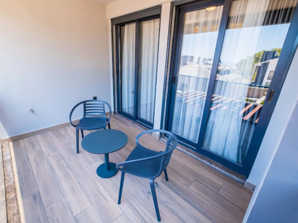 Ölüdeniz Manzaralı Açık-Kapalı Yüzme Havuzlu Lüks Villa