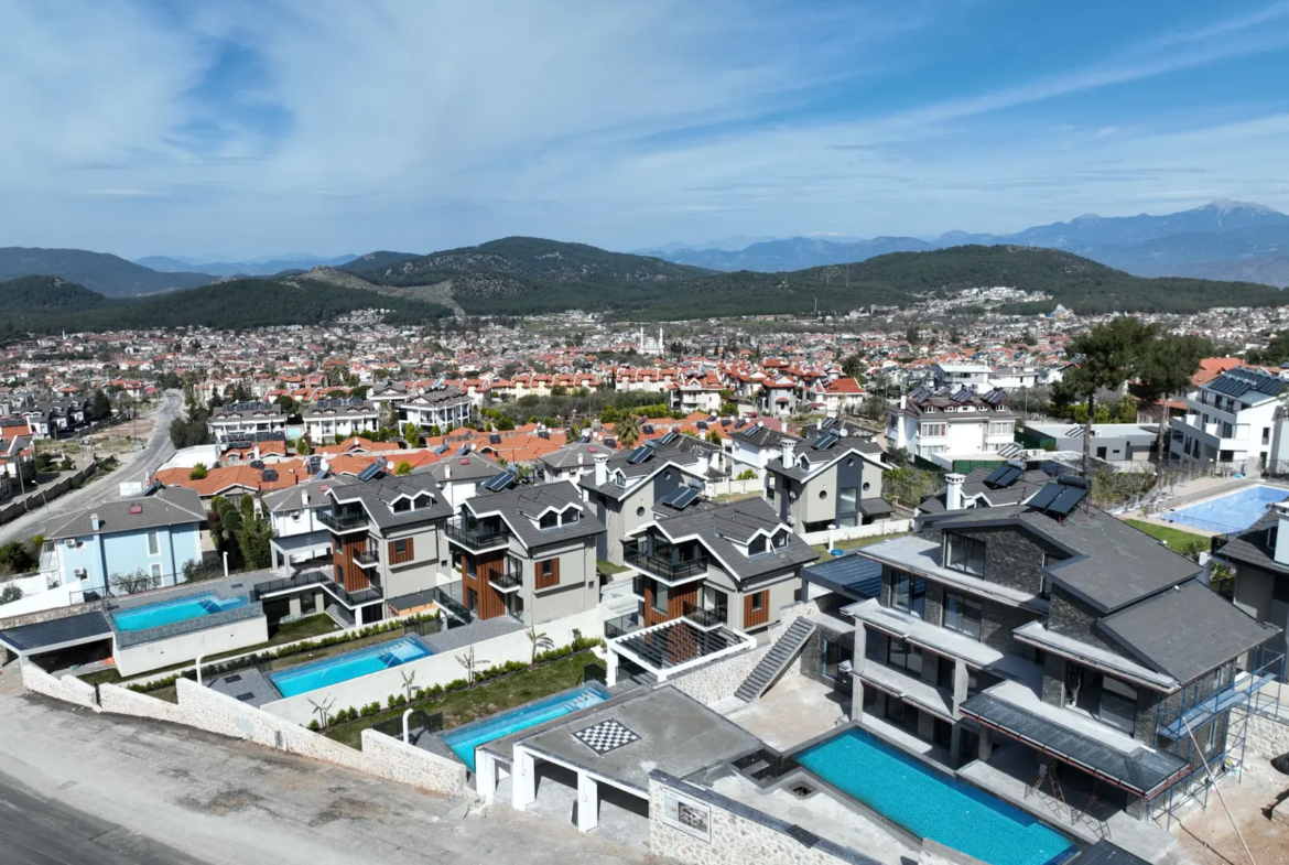 Fethiye Ovacık’ta 5+1 Açık-Kapalı Havuzlu Müstakil Villa