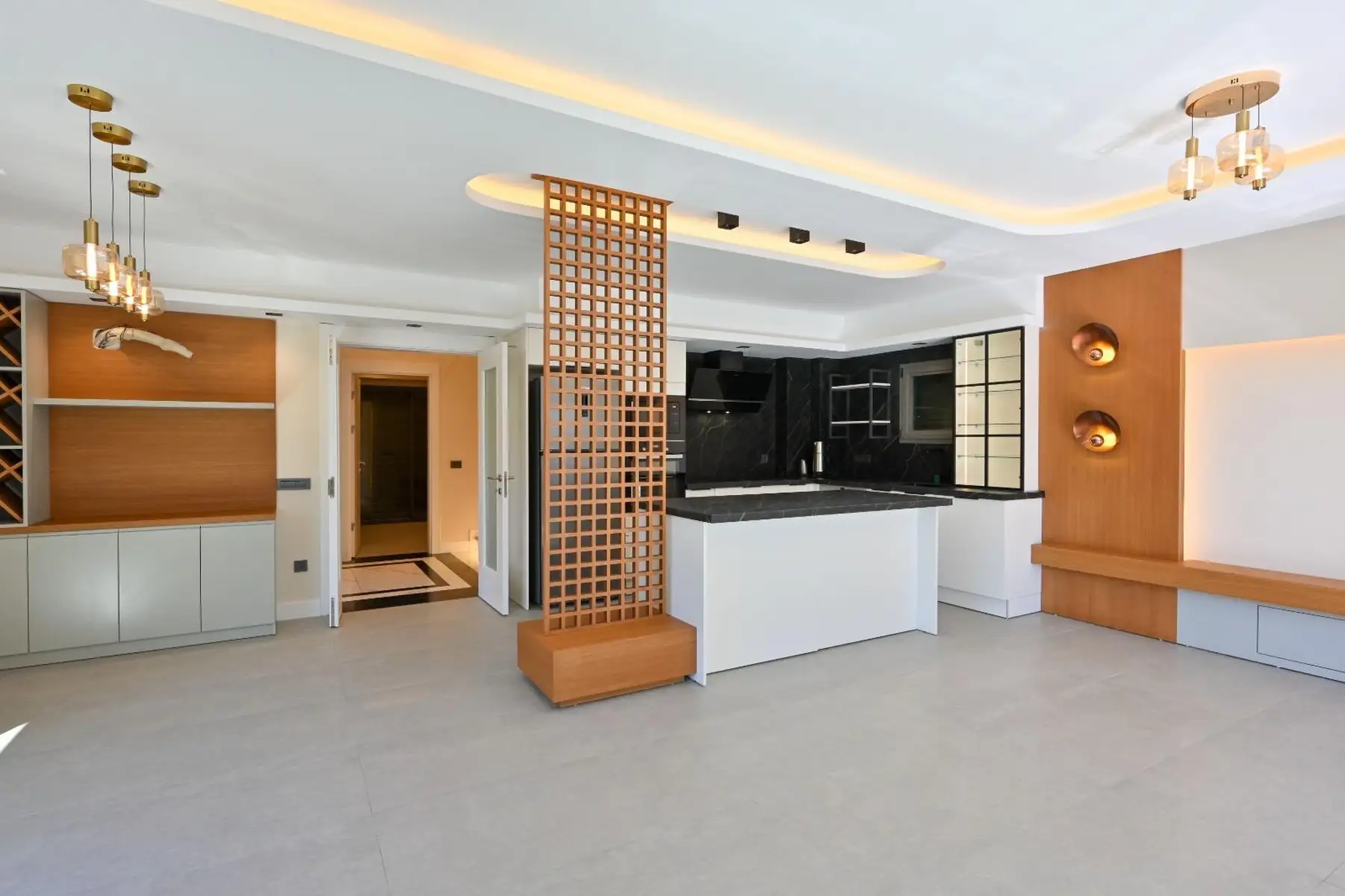 Müstakil Havuzlu ve Yerden Isıtmalı, 5 Yatak Odalı Lüks Müstakil Villa