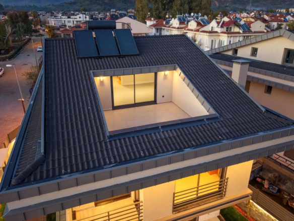 Müstakil Havuzlu ve Yerden Isıtmalı, 5 Yatak Odalı Lüks Müstakil Villa