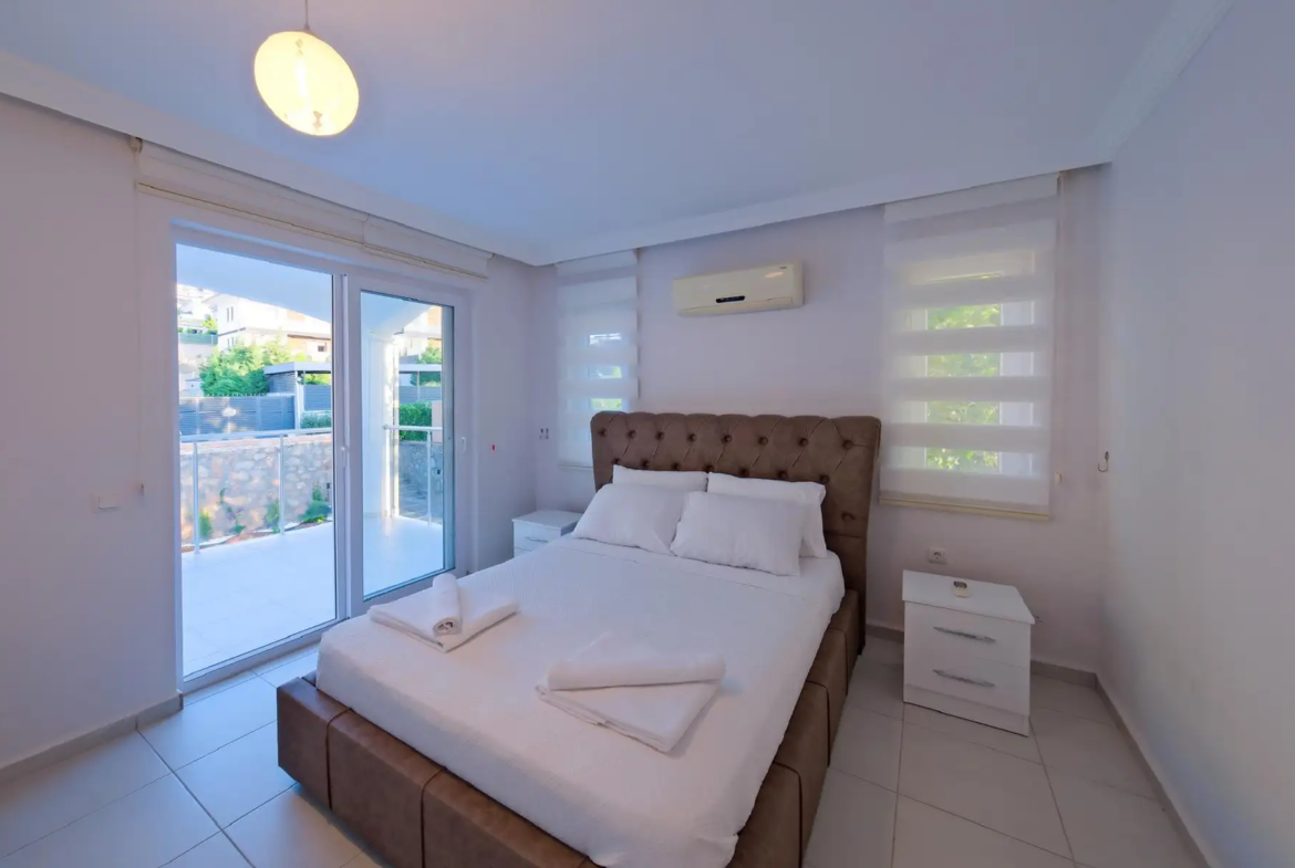 Fethiye, Ovacık’da 500 m² Özel Bahçeli, Muhteşem 3 Yatak Odalı Müstakil Lüks Villa