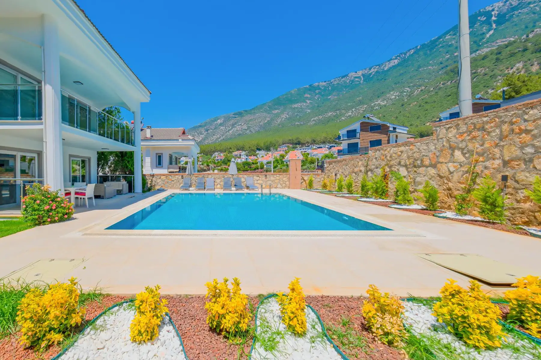 Fethiye, Ovacık’da 500 m² Özel Bahçeli, Muhteşem 3 Yatak Odalı Müstakil Lüks Villa