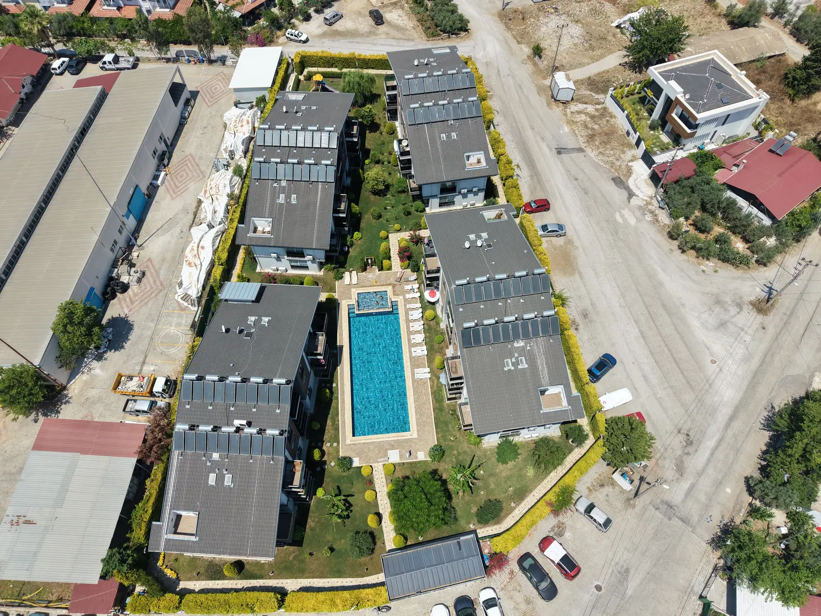dji_fly_20260611_120952_0405_1781168986459_photo_result Fethiye’nin En Seçkin Sitesinde Fırsat Köşe Daire
