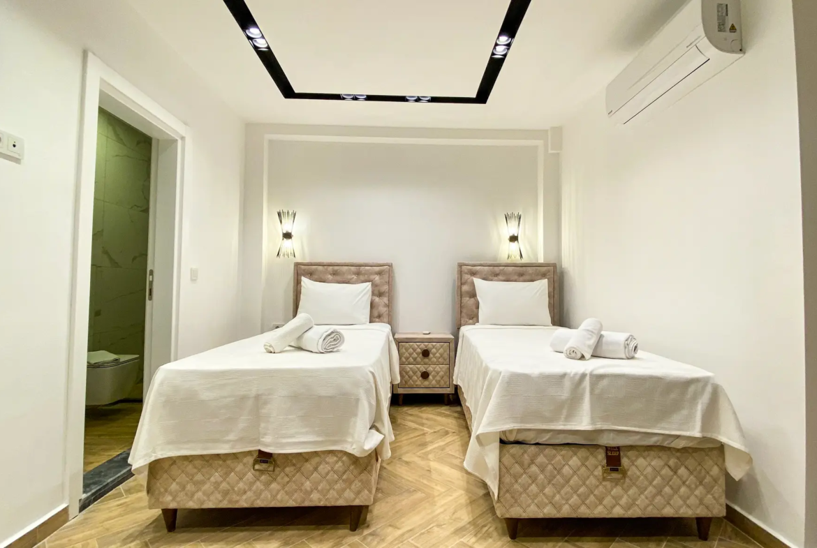 Fethiye Ovacık’ta 5+1 Açık-Kapalı Havuzlu Müstakil Villa