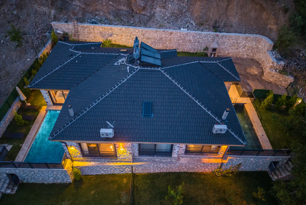 Fethiye Nif’te Müstakil Havuzlu Bahçeli Villa
