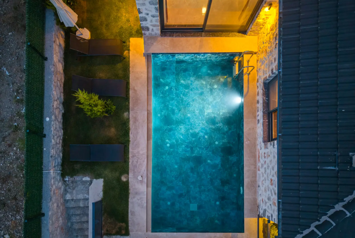 Fethiye Nif’te Müstakil Havuzlu Bahçeli Villa