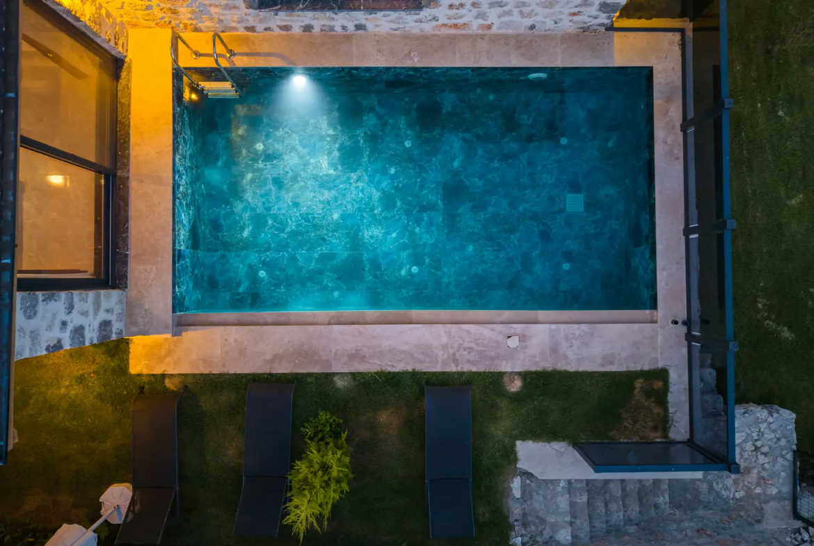 Fethiye Nif’te Müstakil Havuzlu Bahçeli Villa