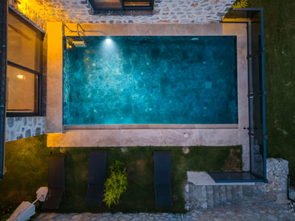Fethiye Nif’te Müstakil Havuzlu Bahçeli Villa