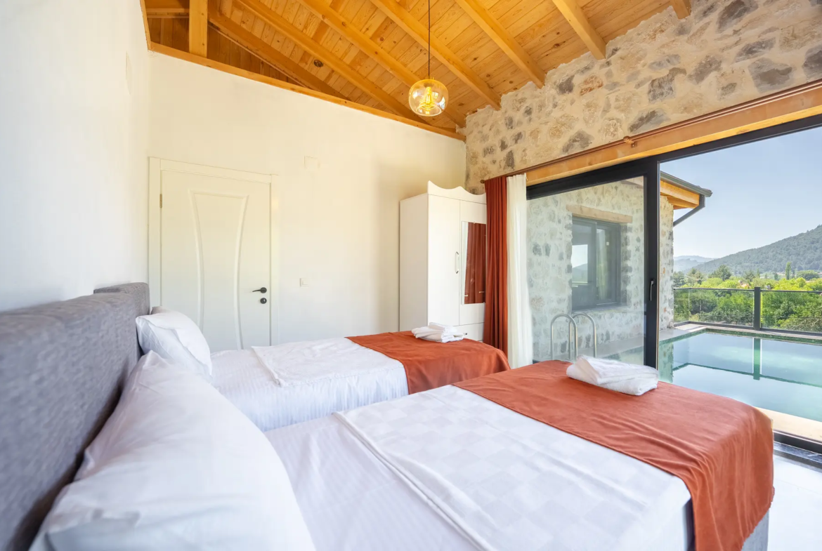 Fethiye Nif’te Müstakil Havuzlu Bahçeli Villa