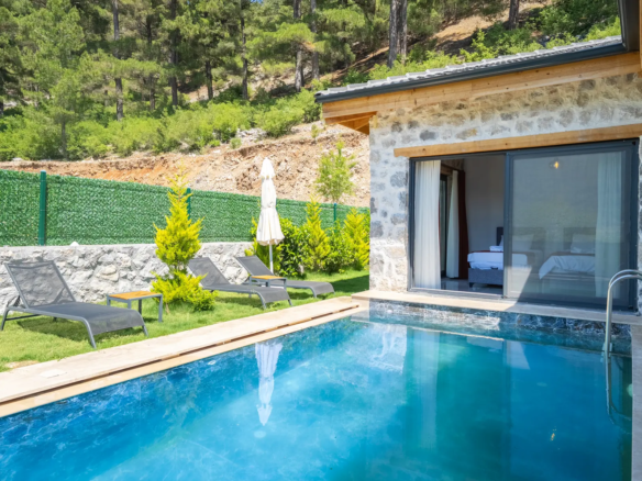 Fethiye Nif’te Müstakil Havuzlu Bahçeli Villa