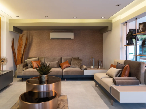 Ölüdeniz Ovacık’ta 737 m² Arsa İçinde, Kapalı Isıtmalı Havuzlu, Saunalı ve Jakuzili 4+1 Ultra Lüks Müstakil Villa