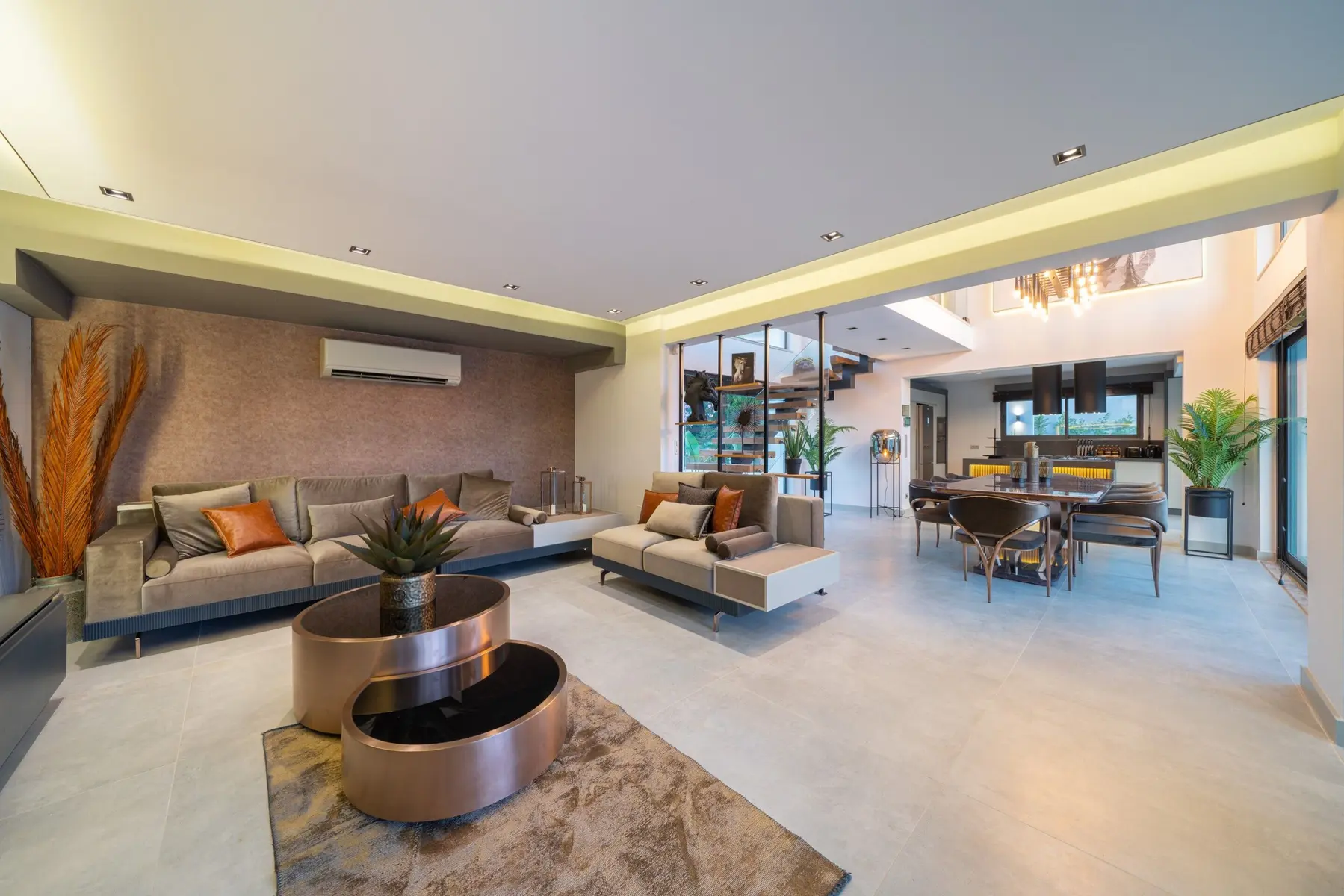 Ölüdeniz Ovacık’ta 737 m² Arsa İçinde, Kapalı Isıtmalı Havuzlu, Saunalı ve Jakuzili 4+1 Ultra Lüks Müstakil Villa